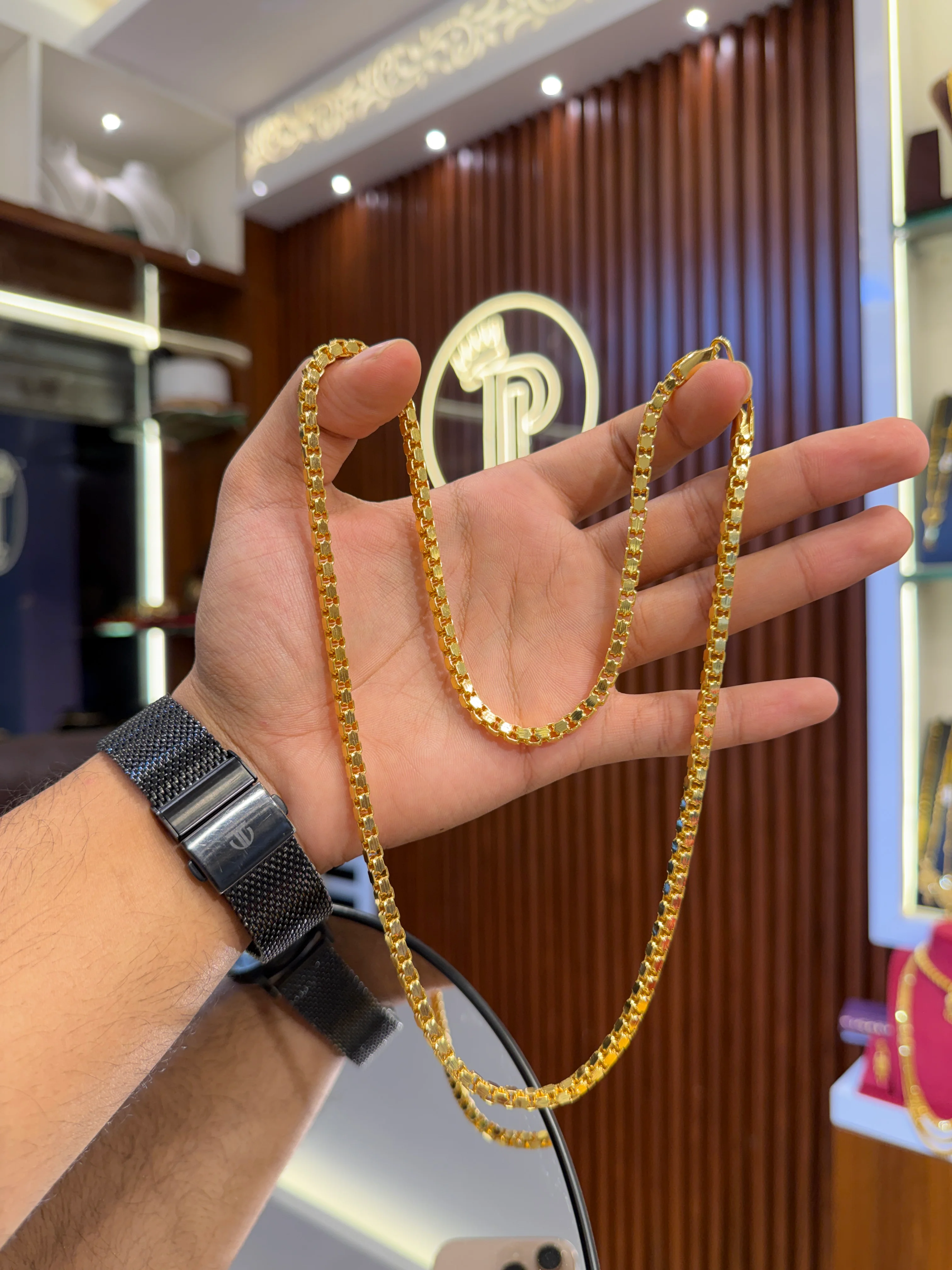 Big box chain ⭐⭐⭐⭐☆ 4.3 (14,950) - Image 3