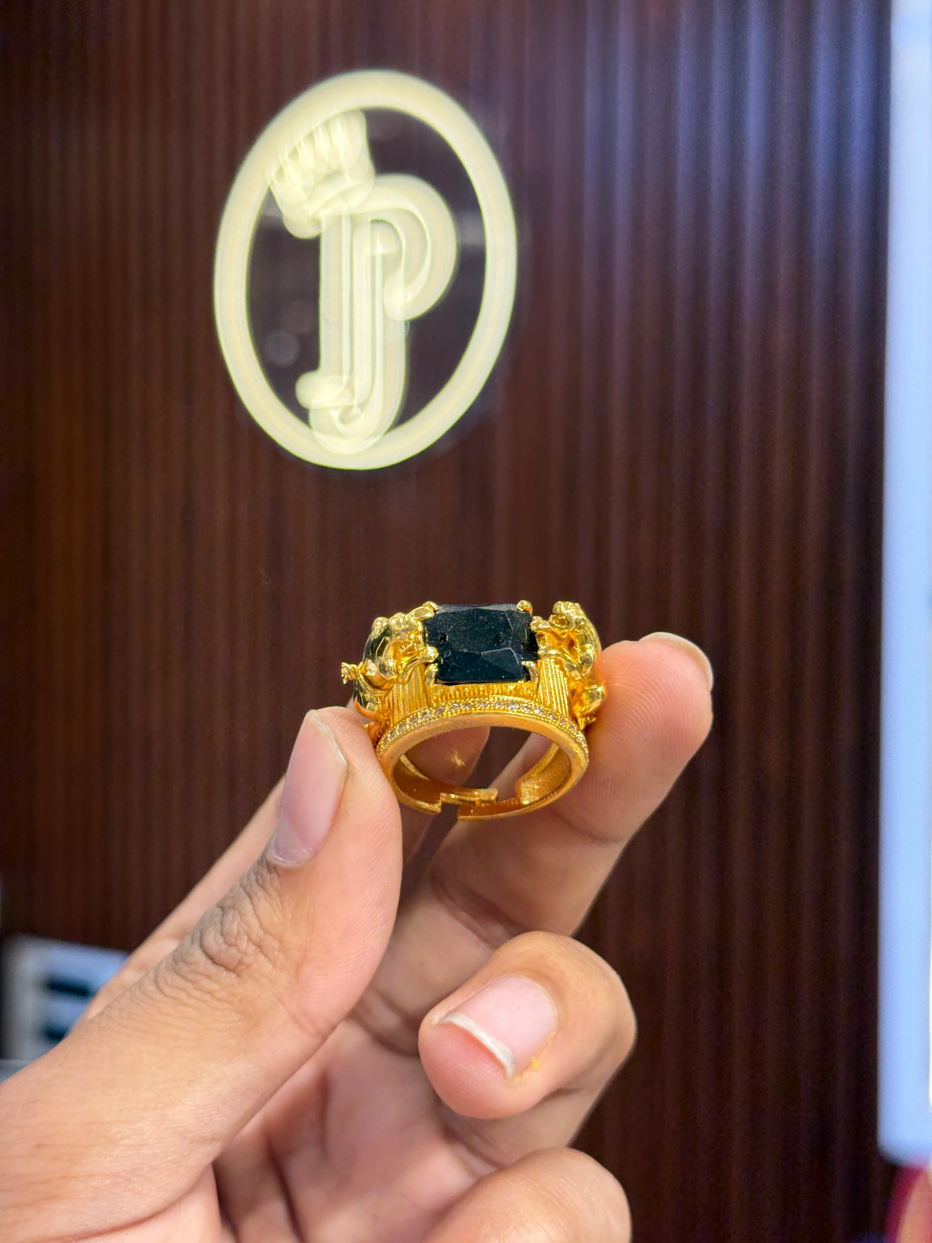 Black stone ring ⭐⭐⭐⭐☆ 4.0 (6,430) - Image 3