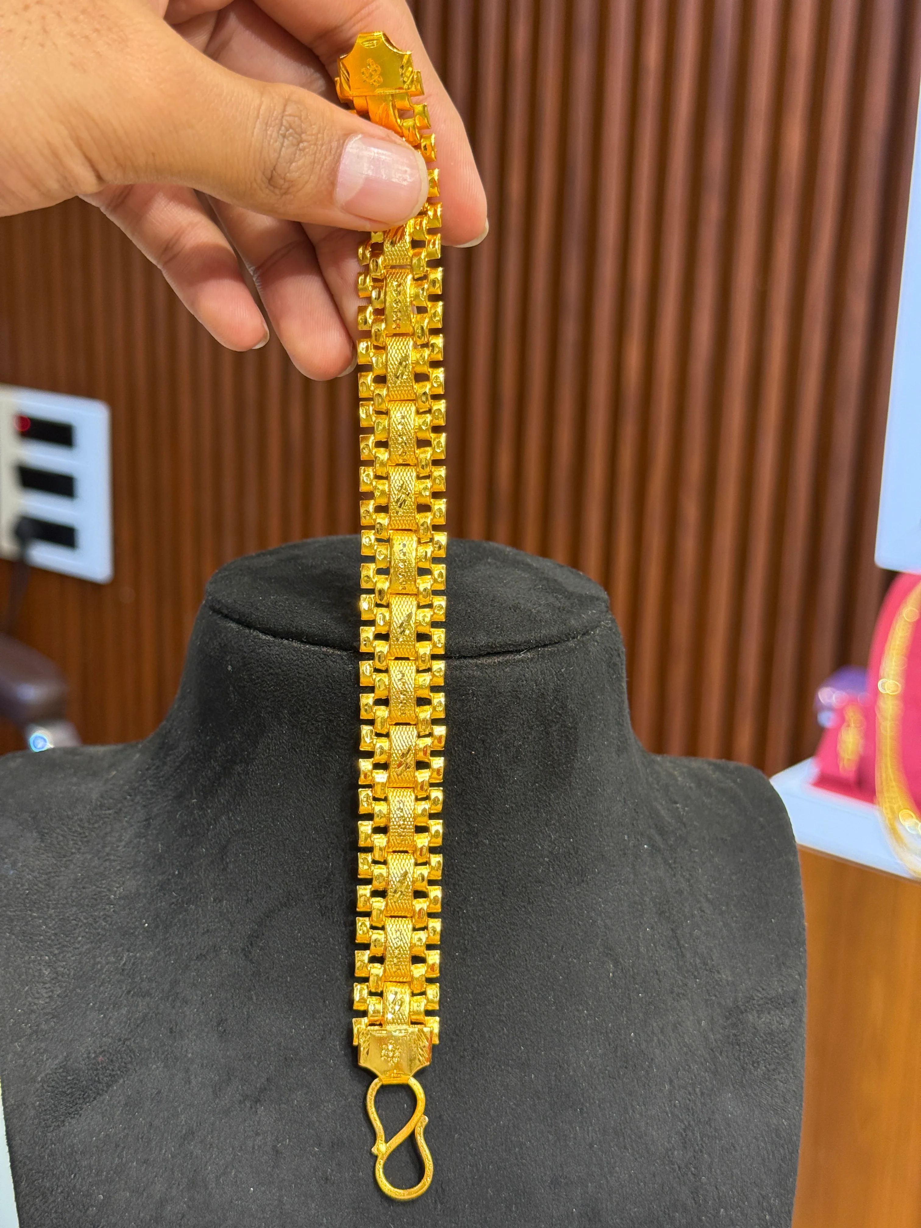 Bracelet ⭐⭐⭐⭐⭐ 4.9 (12,845) - Image 2