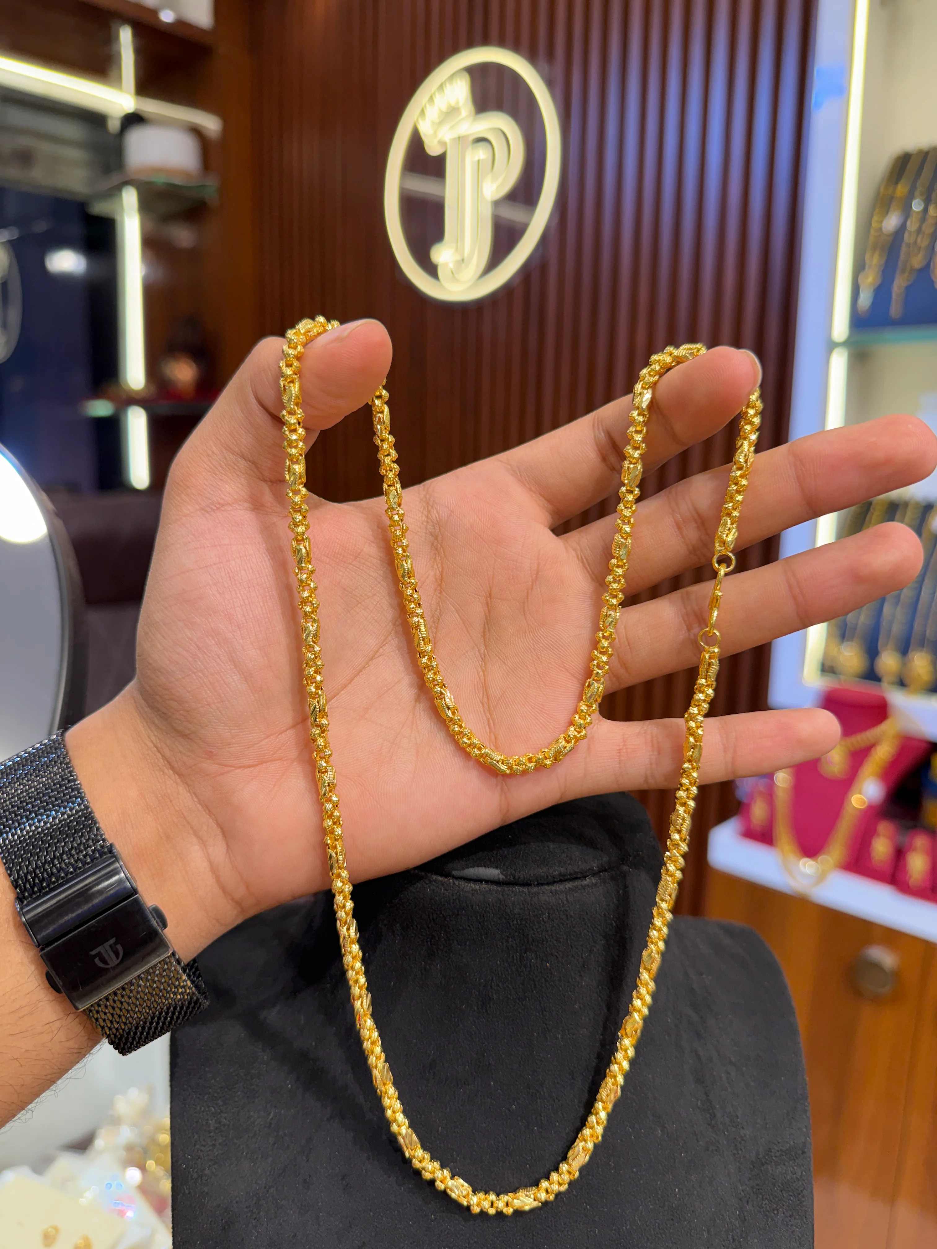 Chain ⭐⭐⭐⭐⭐ 4.5 (15,670)
10. ⭐ - Image 3
