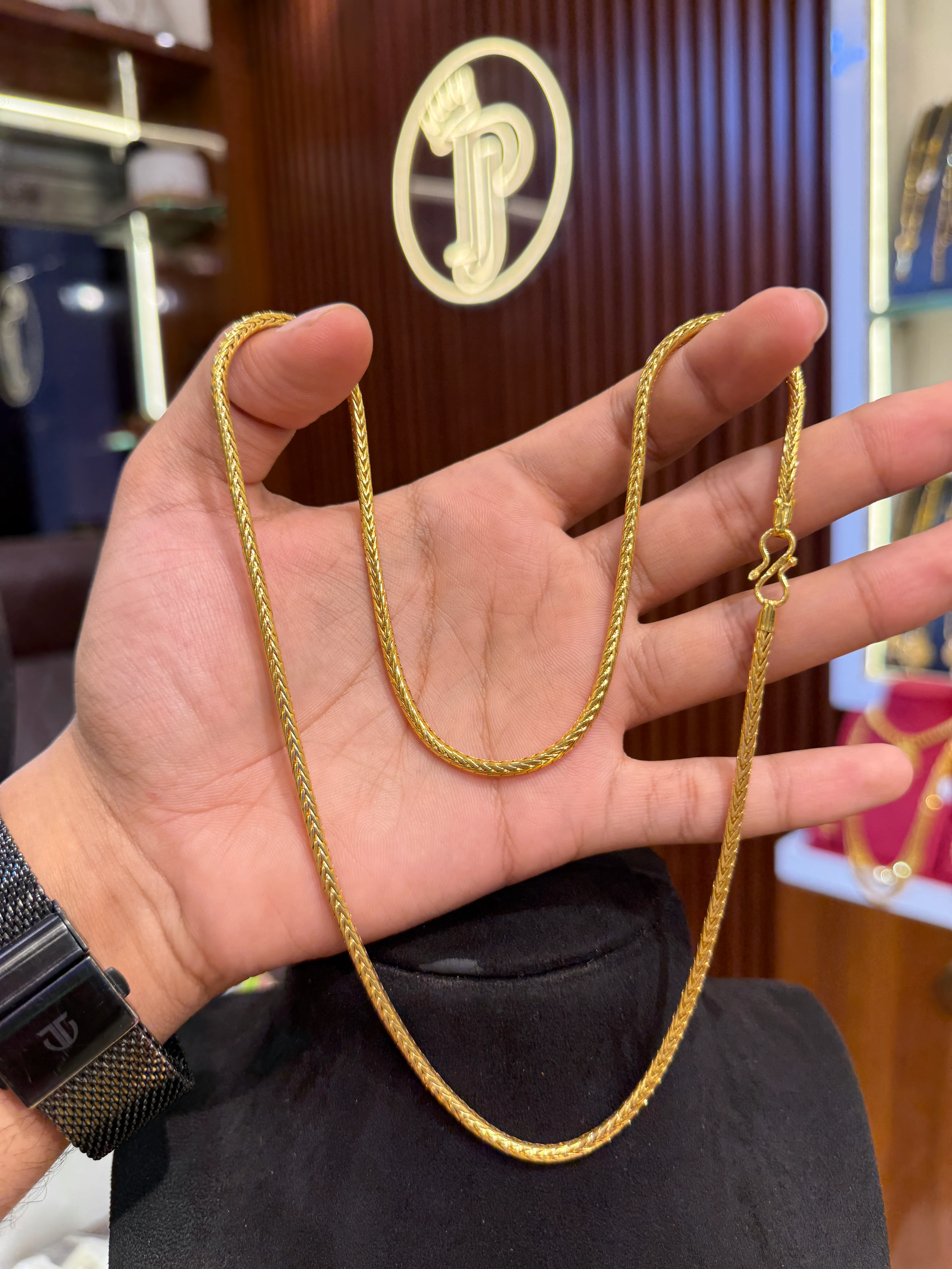 Chain ⭐⭐⭐⭐⭐ 4.8 (9,430) - Image 3