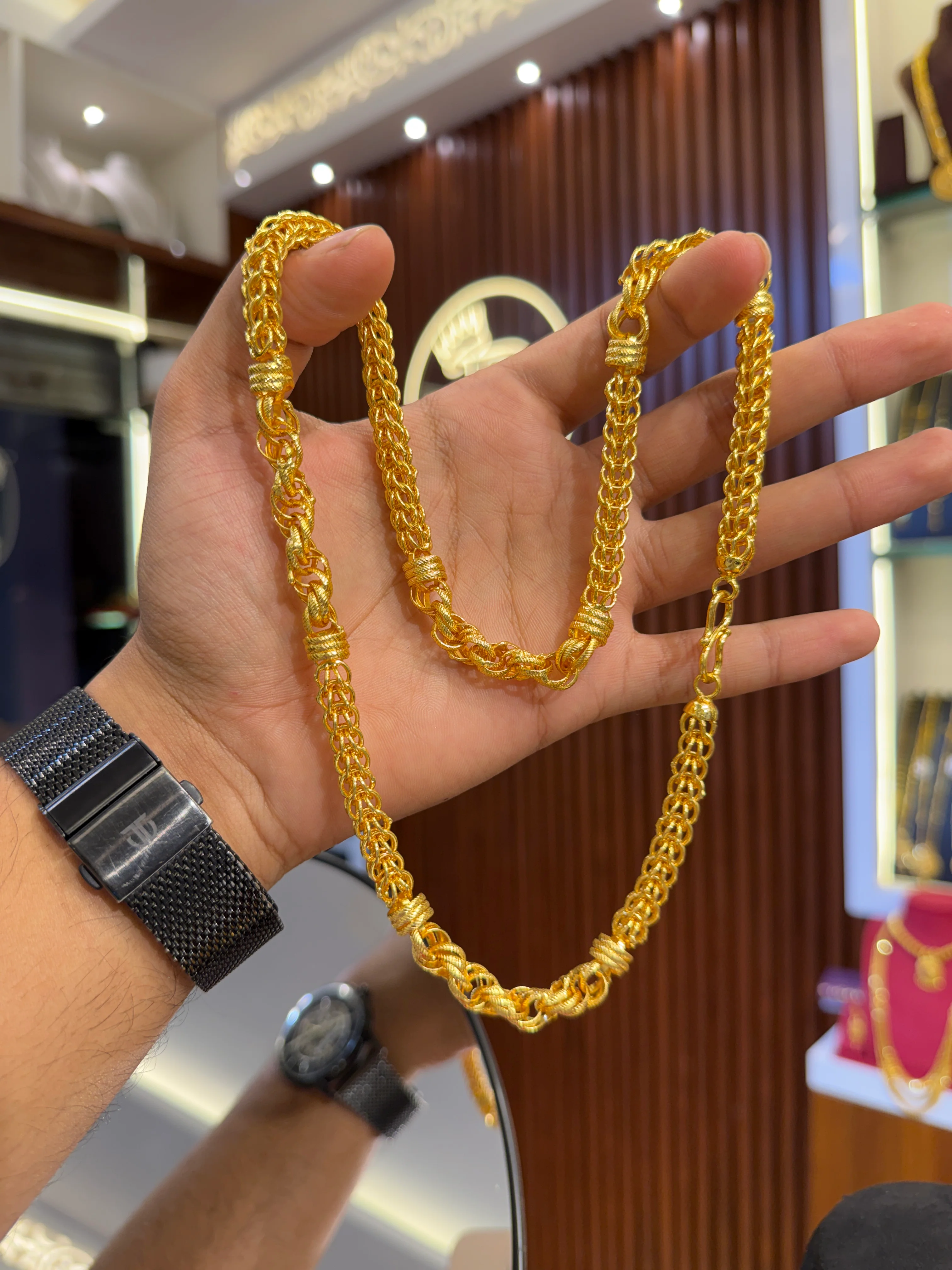 Chain .	⭐⭐⭐⭐⭐ 4.8 (9,430) - Image 3