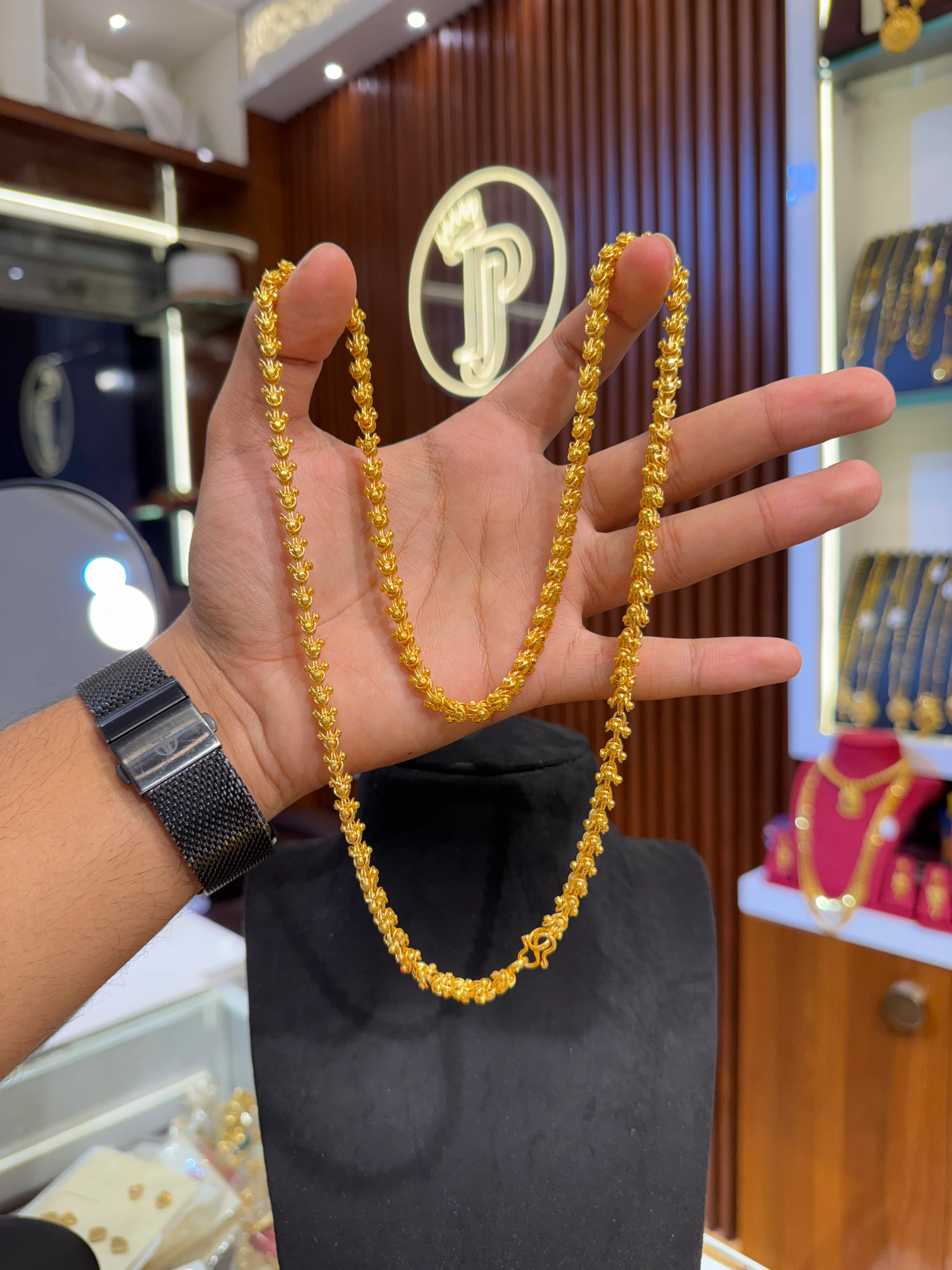 Chain . ⭐⭐⭐⭐⭐ 4.8 (9,430)
