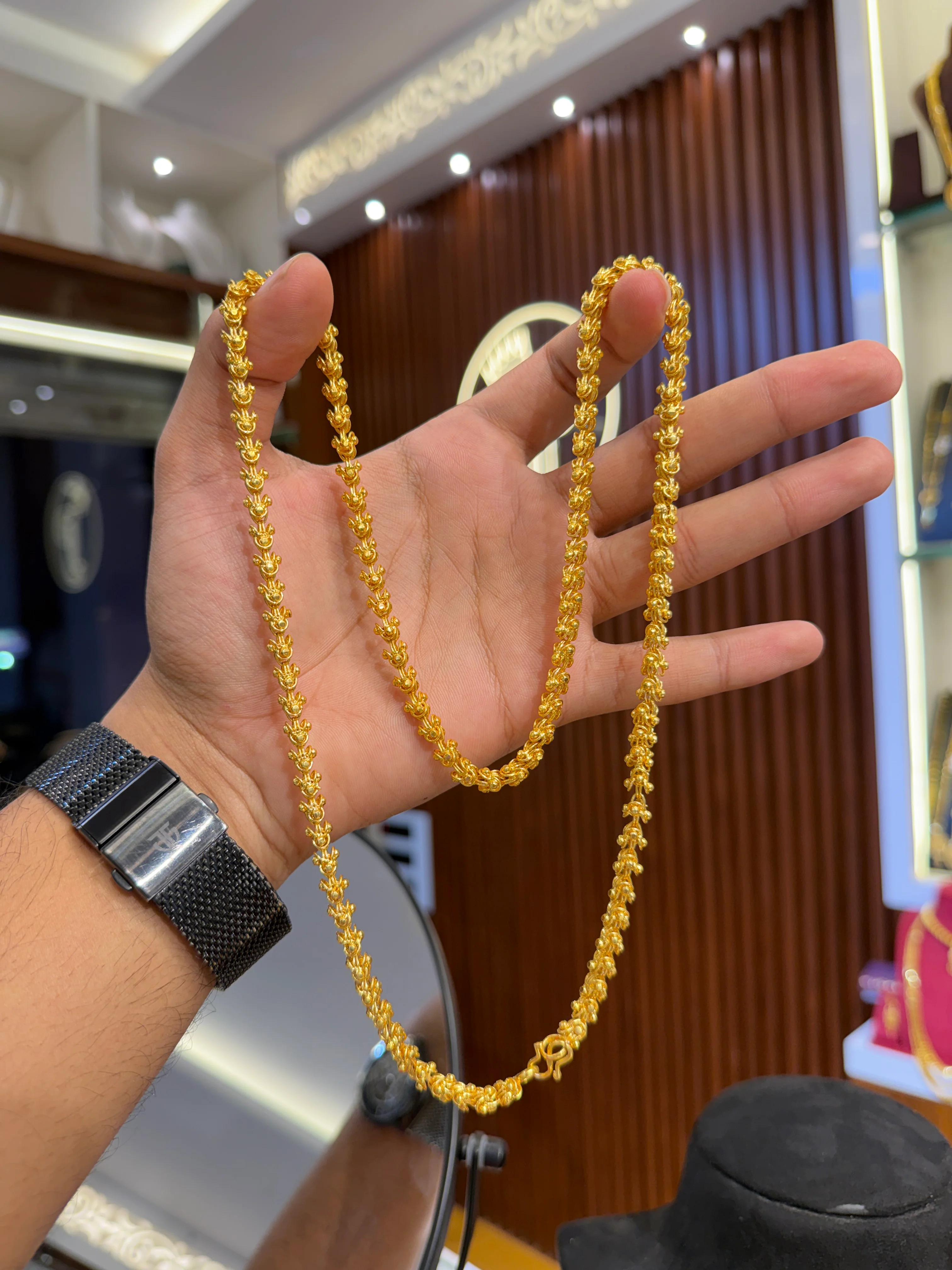 Chain . ⭐⭐⭐⭐⭐ 4.8 (9,430) - Image 4