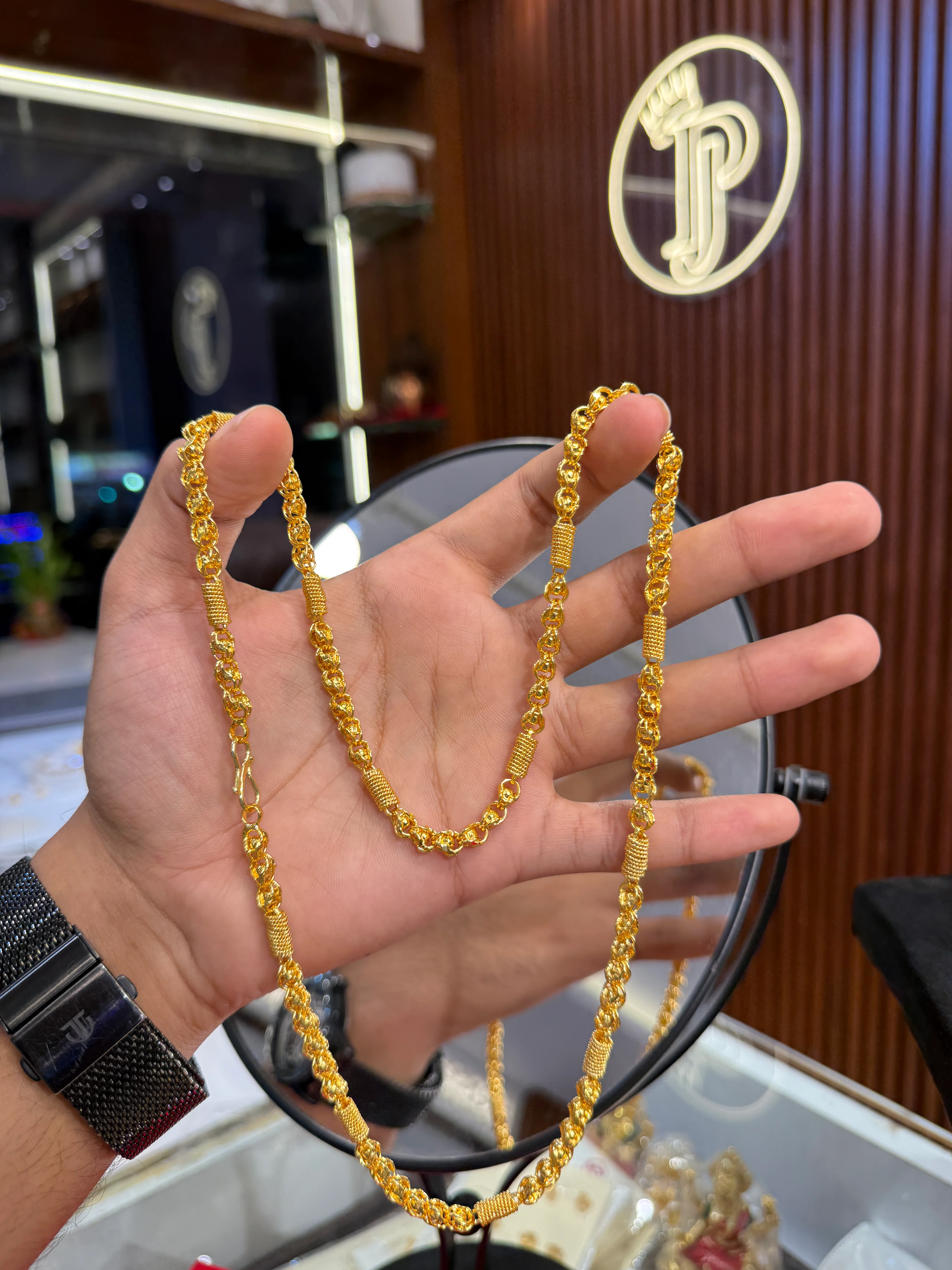 Chain.	⭐⭐⭐⭐⭐ 4.8 (9,430) - Image 4