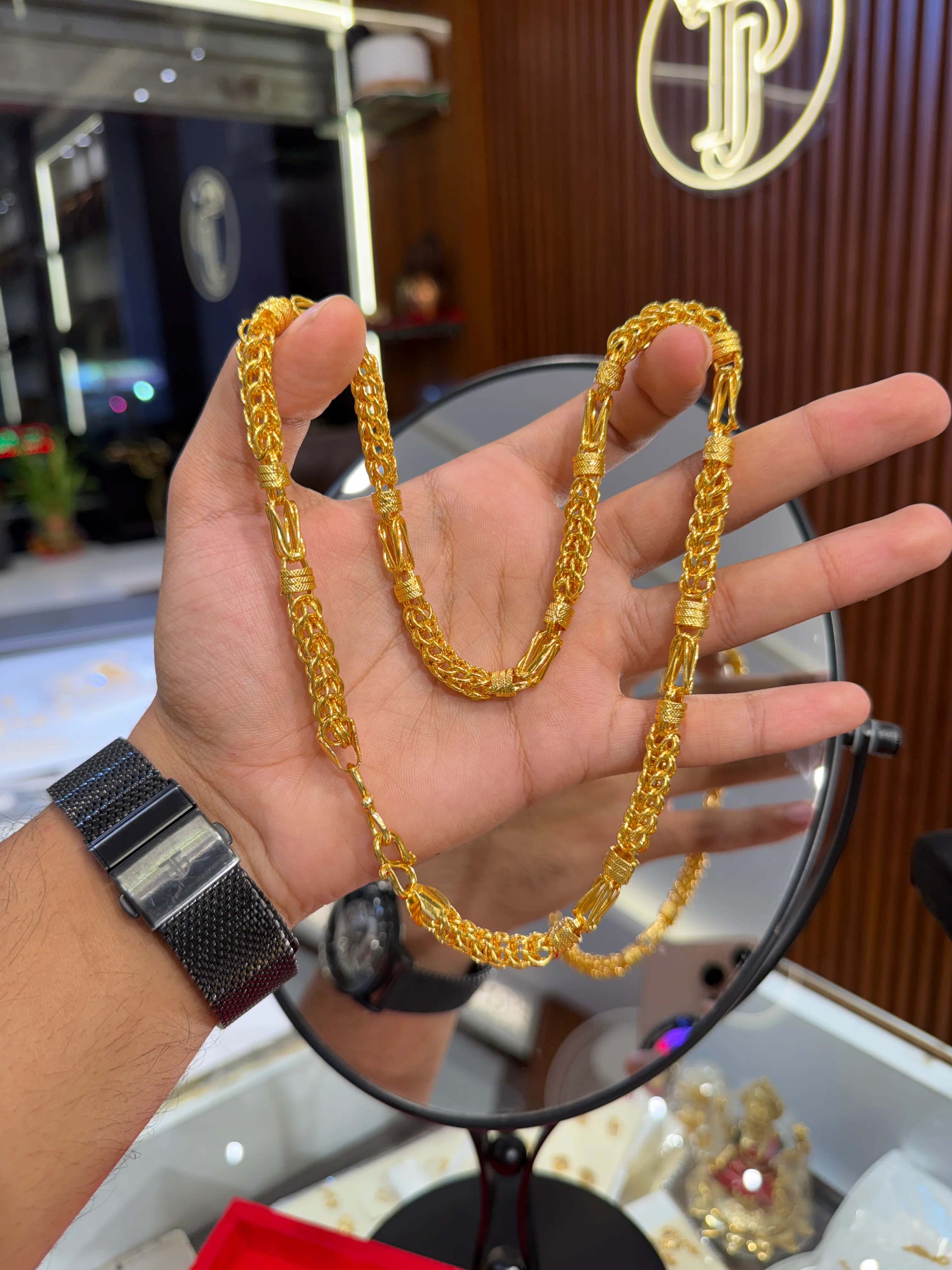 Chain ⭐⭐⭐⭐⭐ 4.9 (12,845) - Image 4