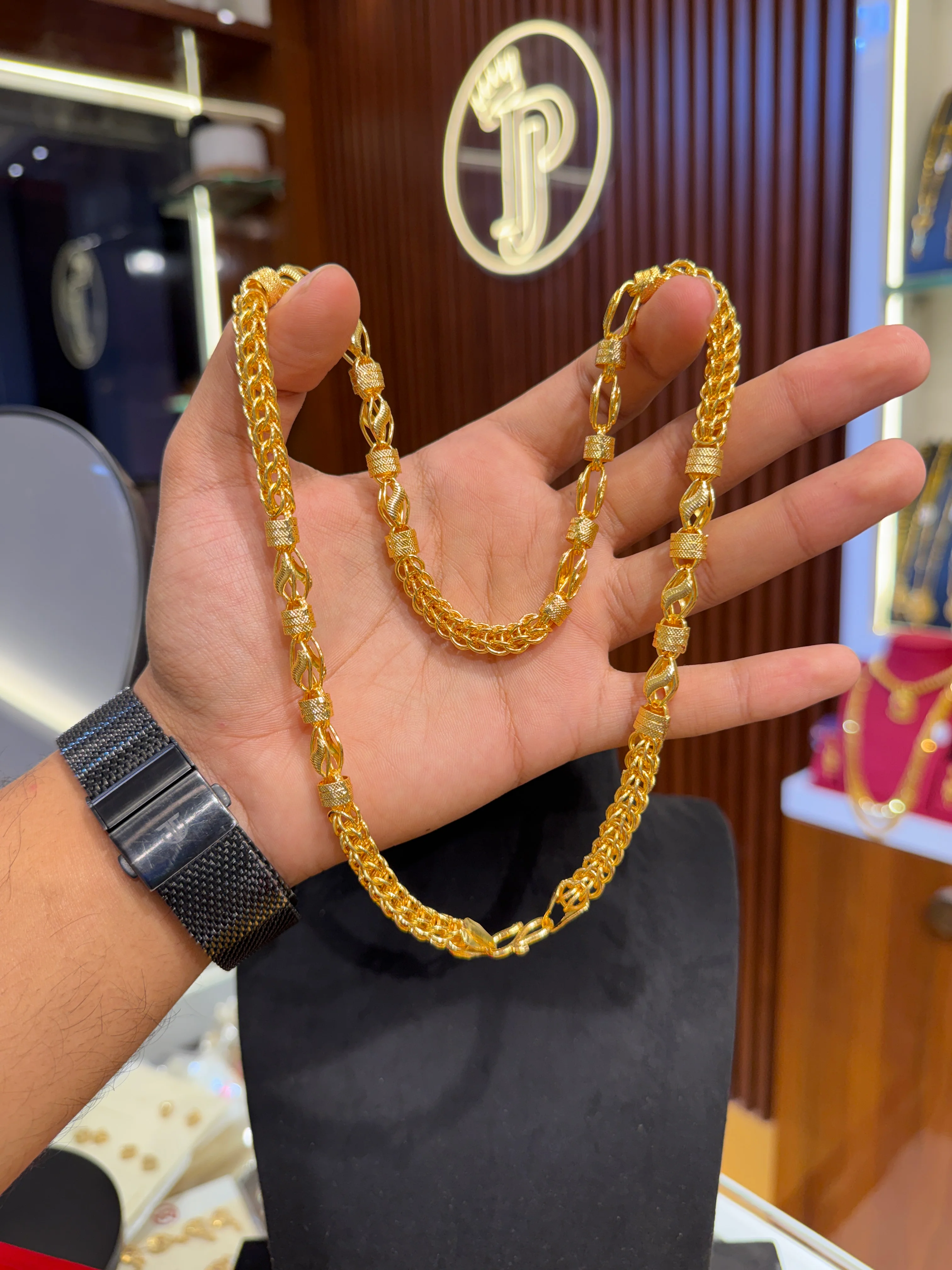 Chain ⭐⭐⭐⭐⭐ 4.9 (12,845)