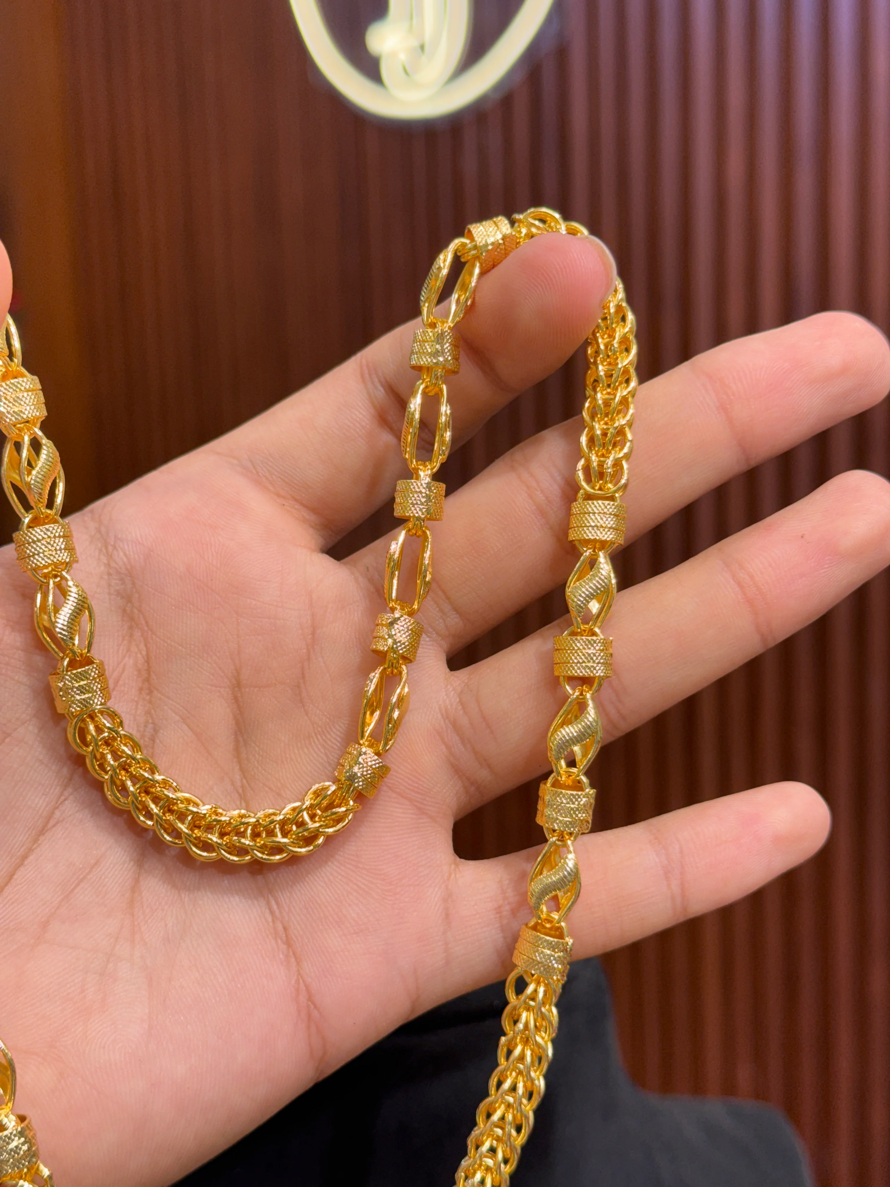 Chain ⭐⭐⭐⭐⭐ 4.9 (12,845) - Image 2