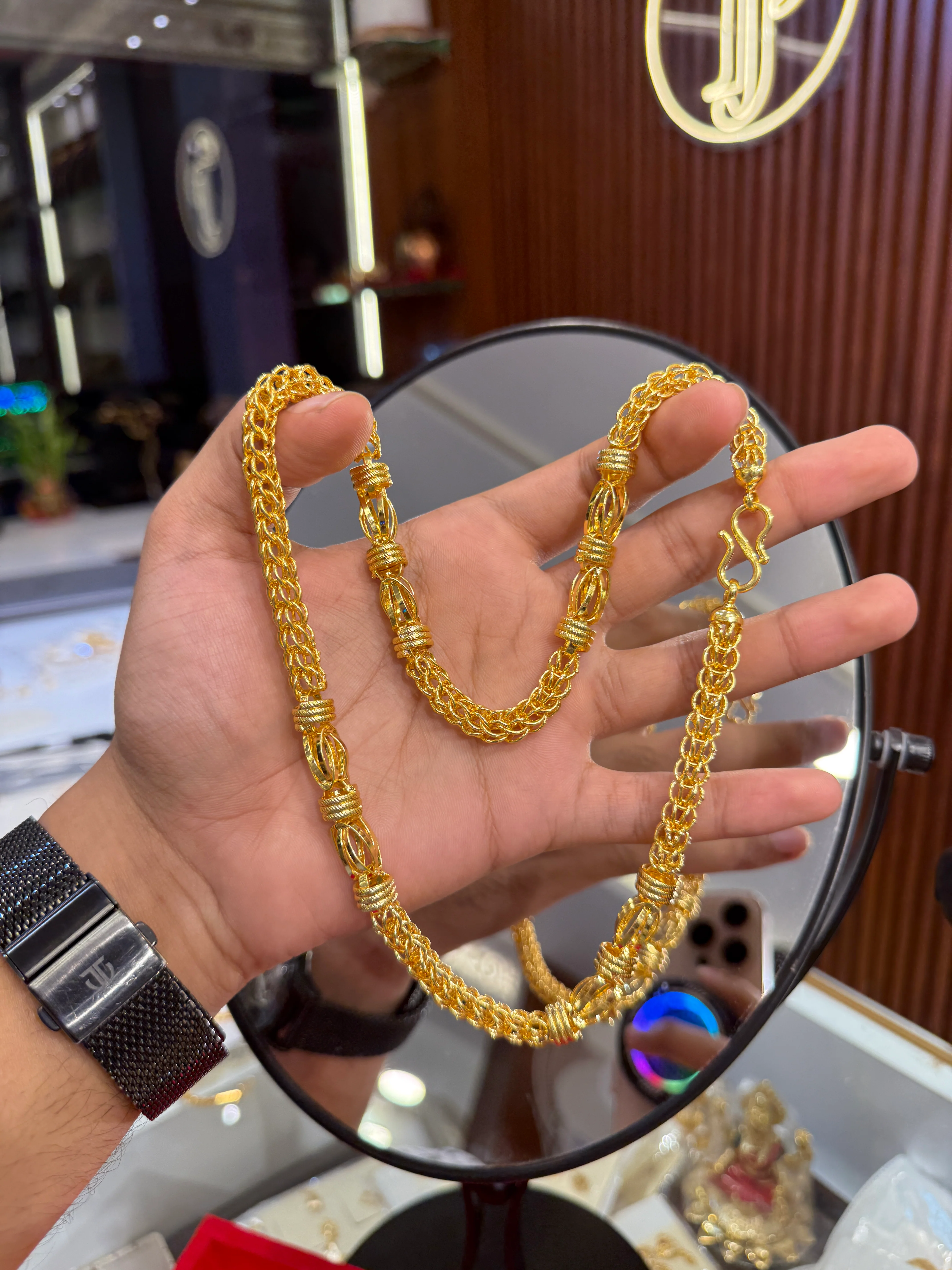 Chain ⭐⭐⭐⭐☆ 4.1 (10,880) - Image 4