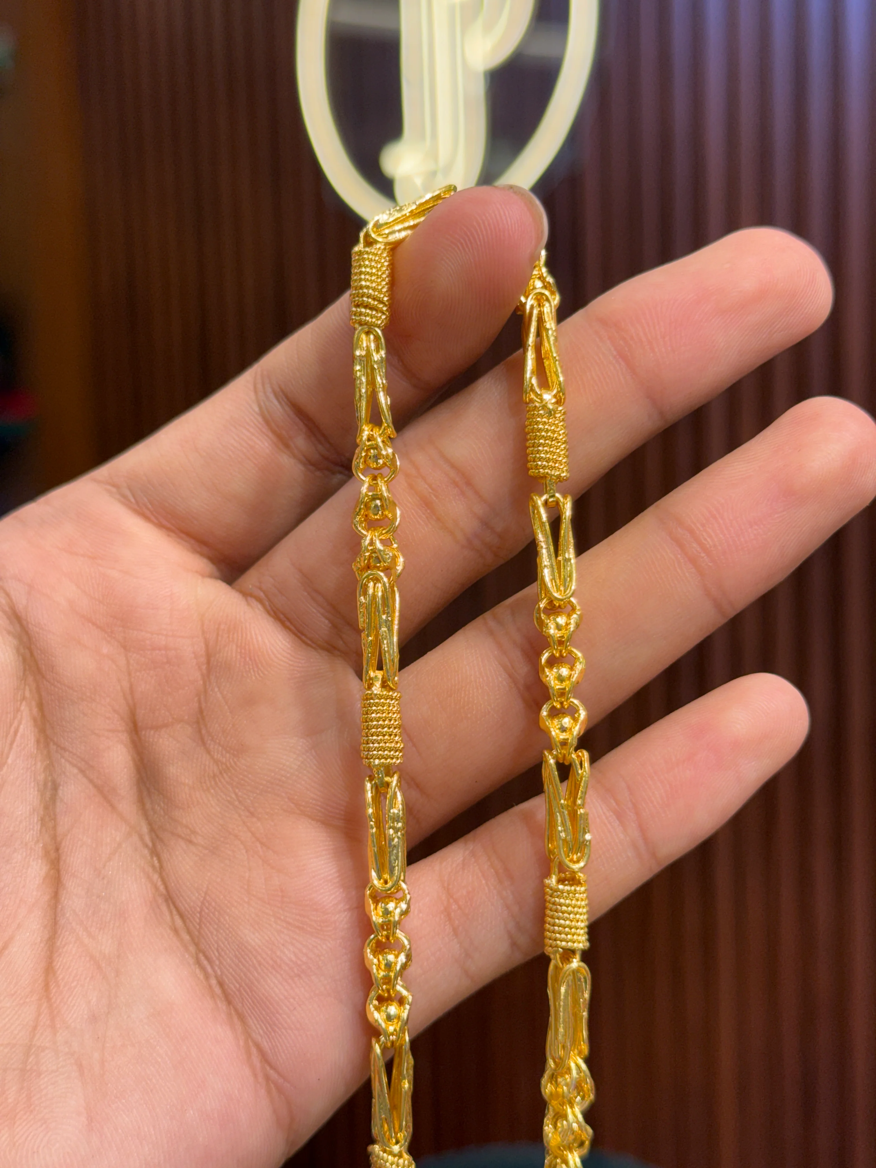 Chain ⭐⭐⭐⭐☆ 4.1 (5,670) - Image 3
