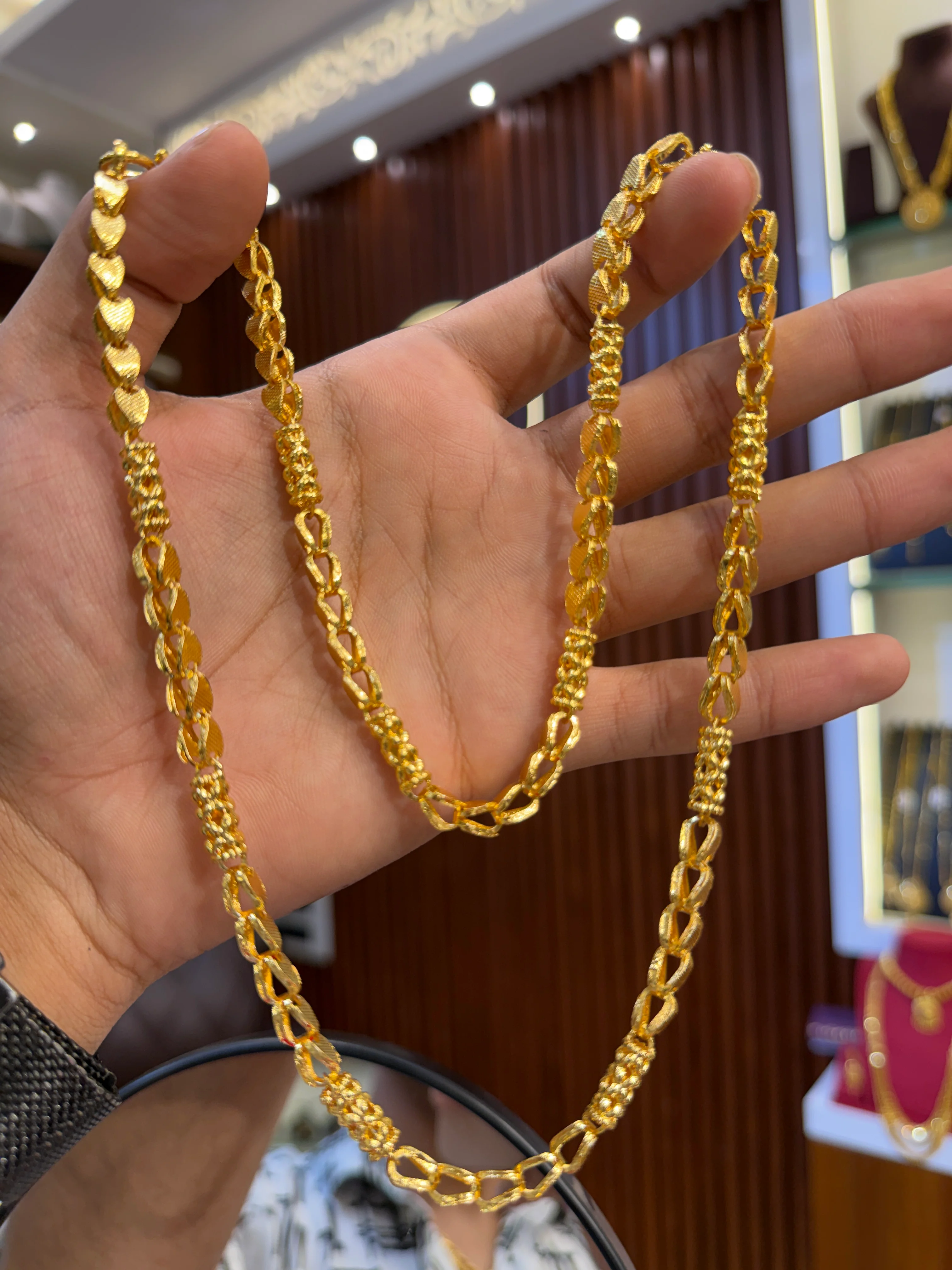 Chain ⭐⭐⭐⭐☆ 4.3 (5,980) - Image 3