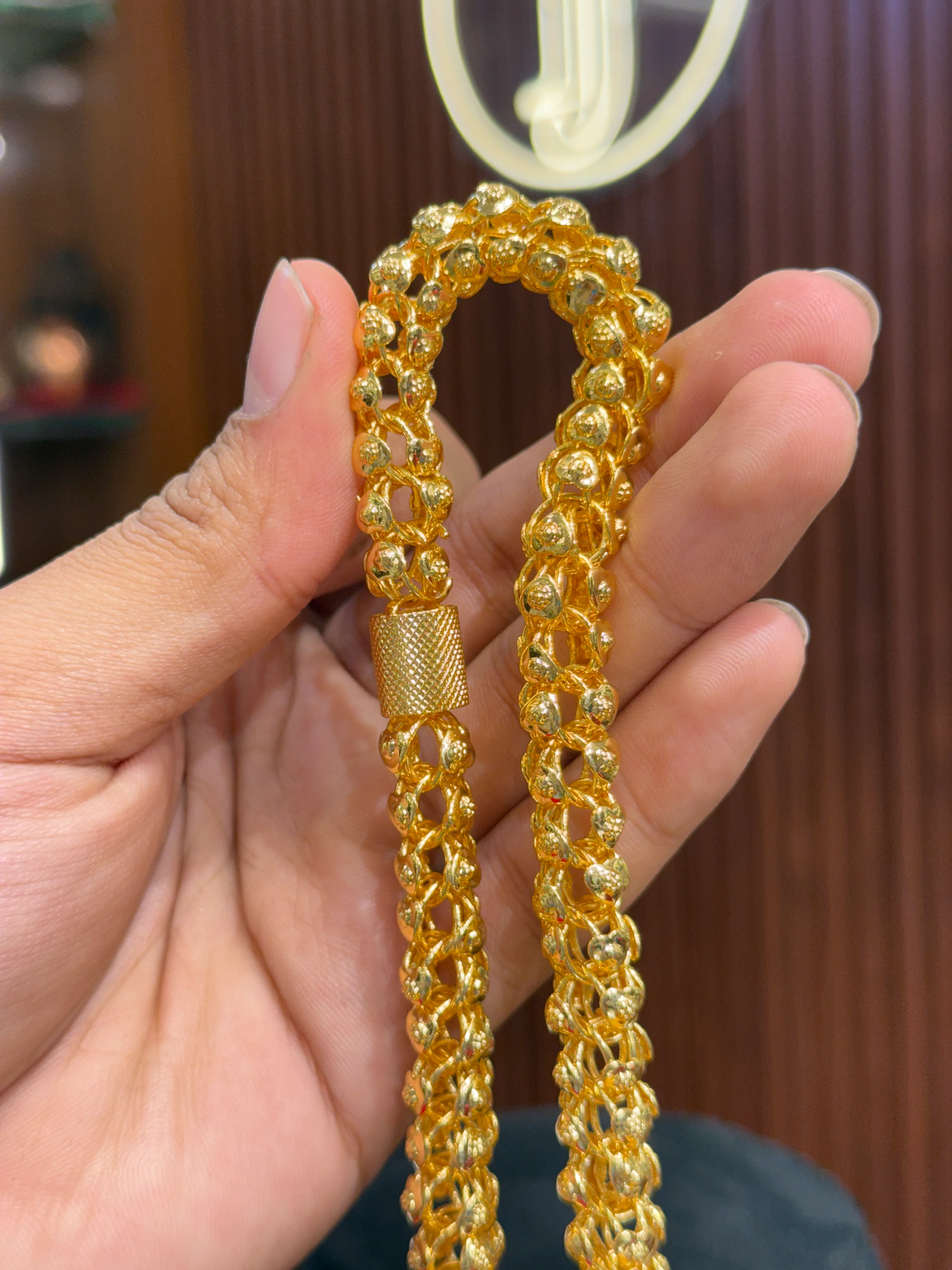Chain ⭐⭐⭐⭐☆ 4.3 (9,210) - Image 2