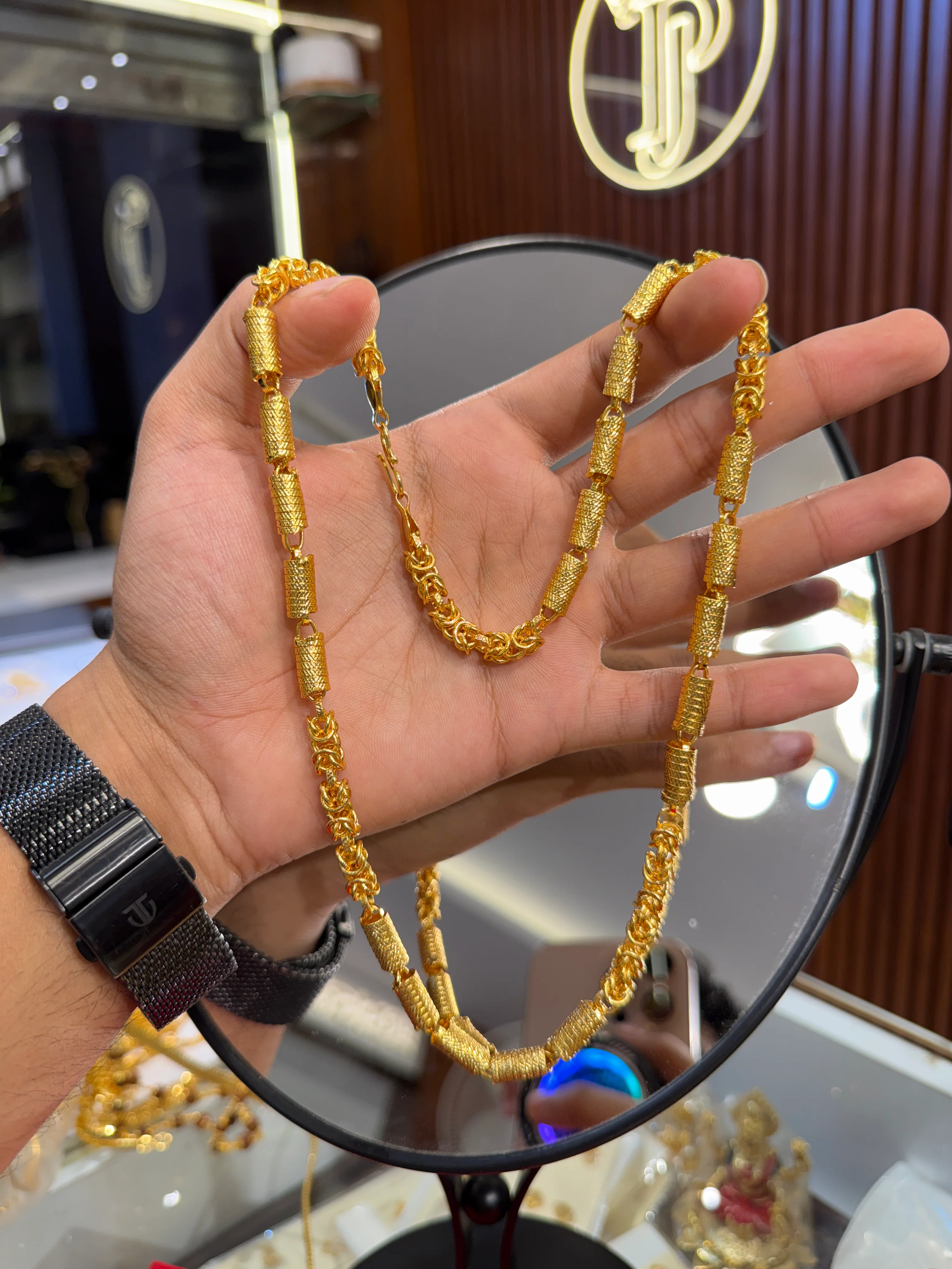 Chain ⭐⭐⭐⭐☆ 4.4 (12,110) - Image 4