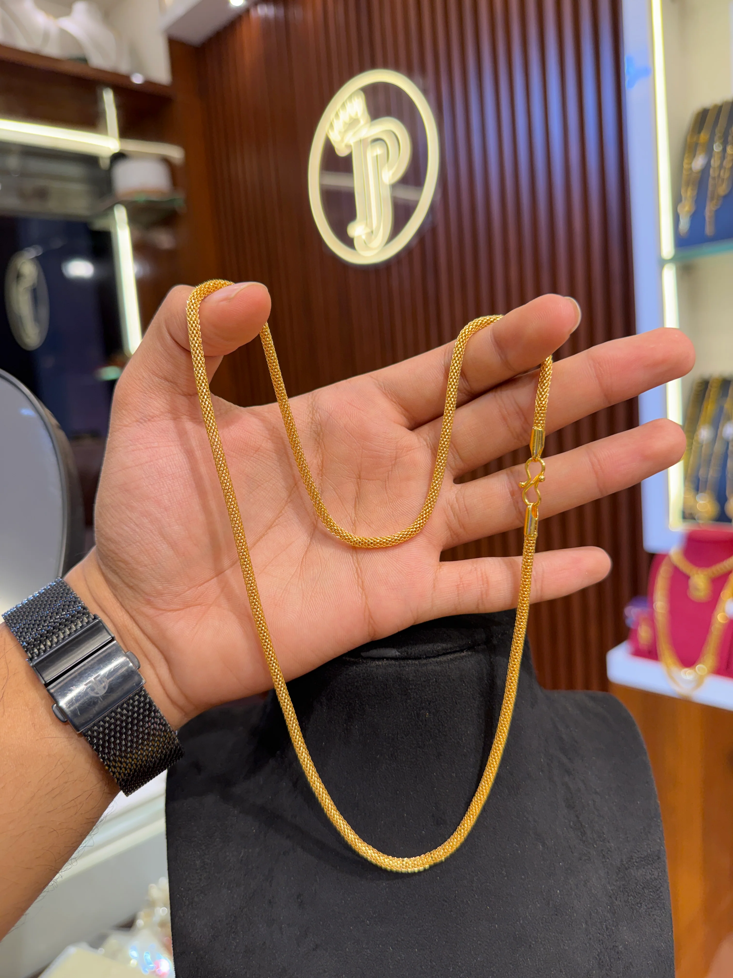 Chain⭐⭐⭐⭐⭐ 4.9 (12,845)