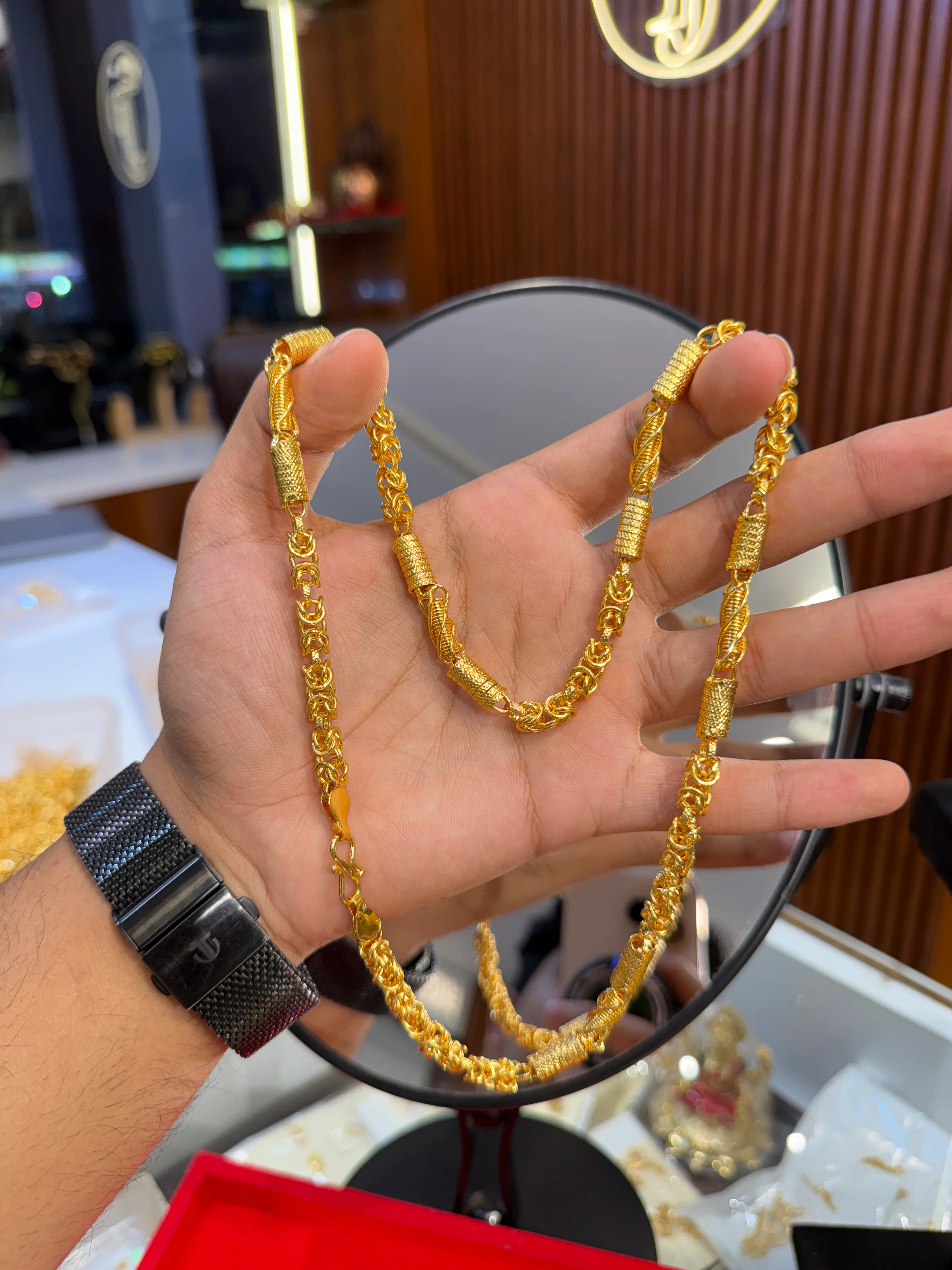 chain ⭐⭐⭐☆ 3.8 (2,980) - Image 2