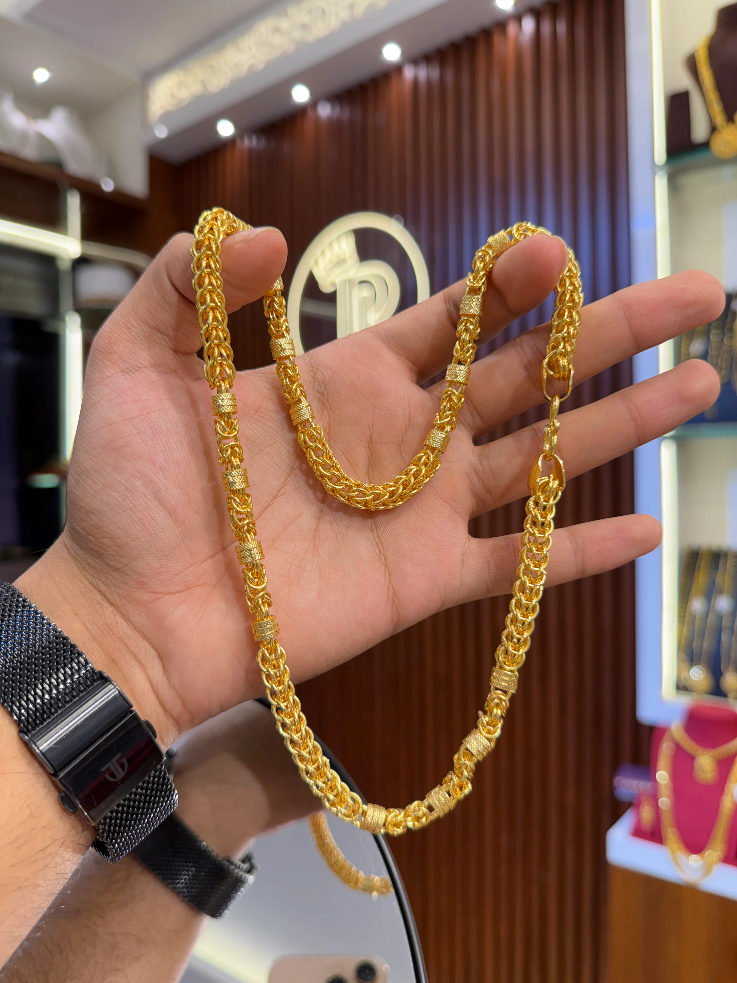 Chain  ⭐⭐⭐⭐☆ 4.2 (11,340) - Image 3