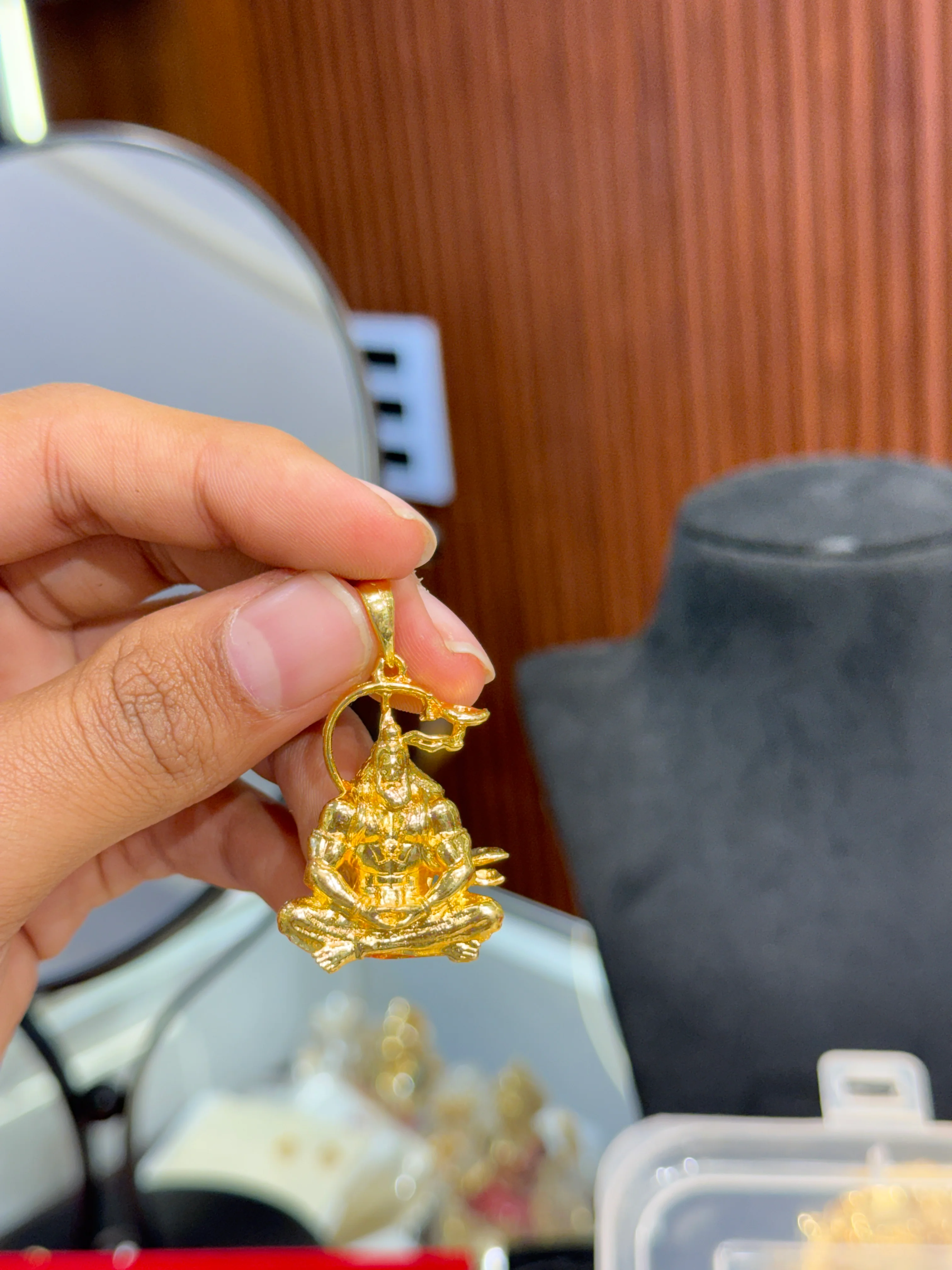 Hanuman pendent - Image 2