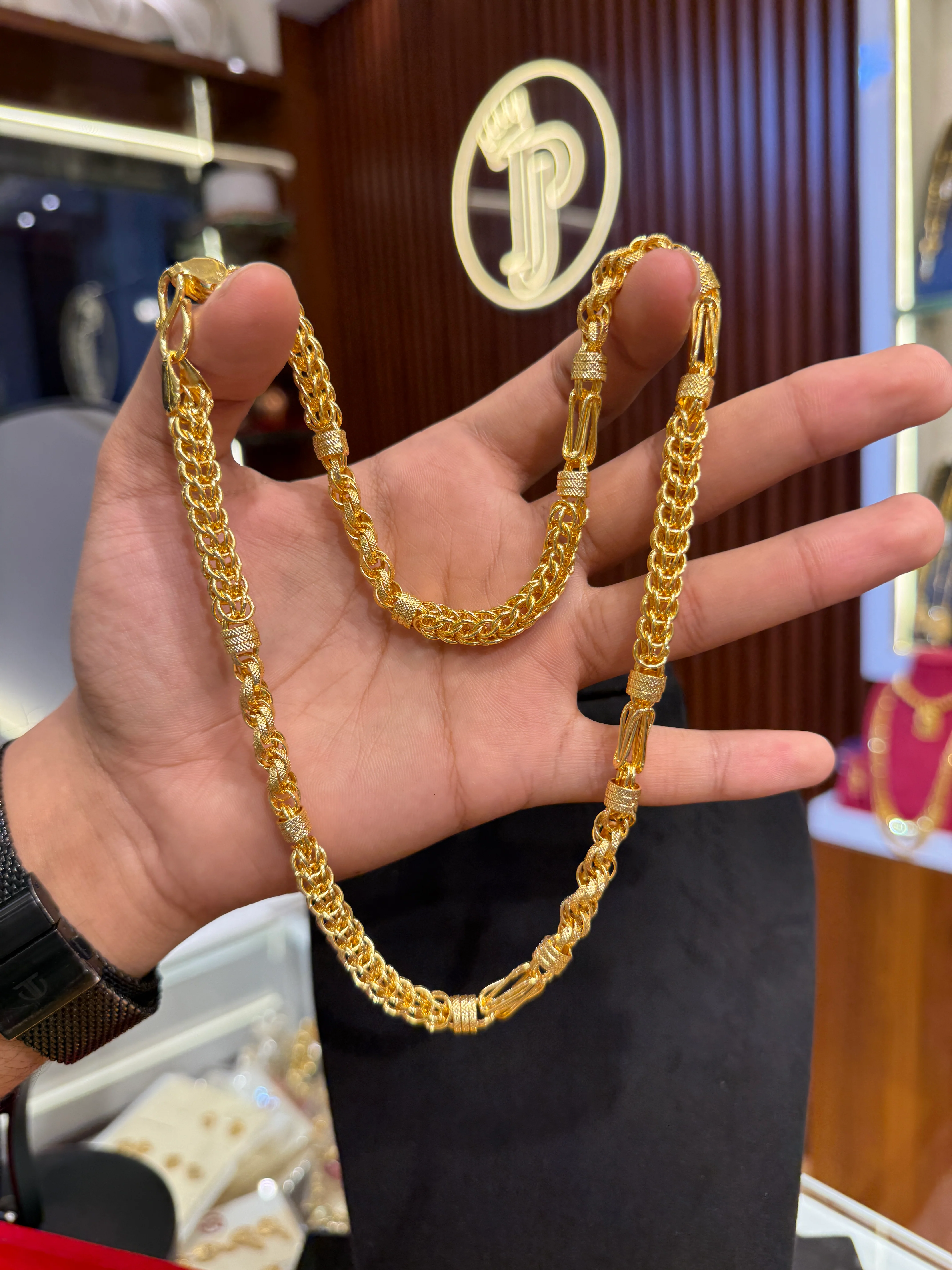 indo- italian chains