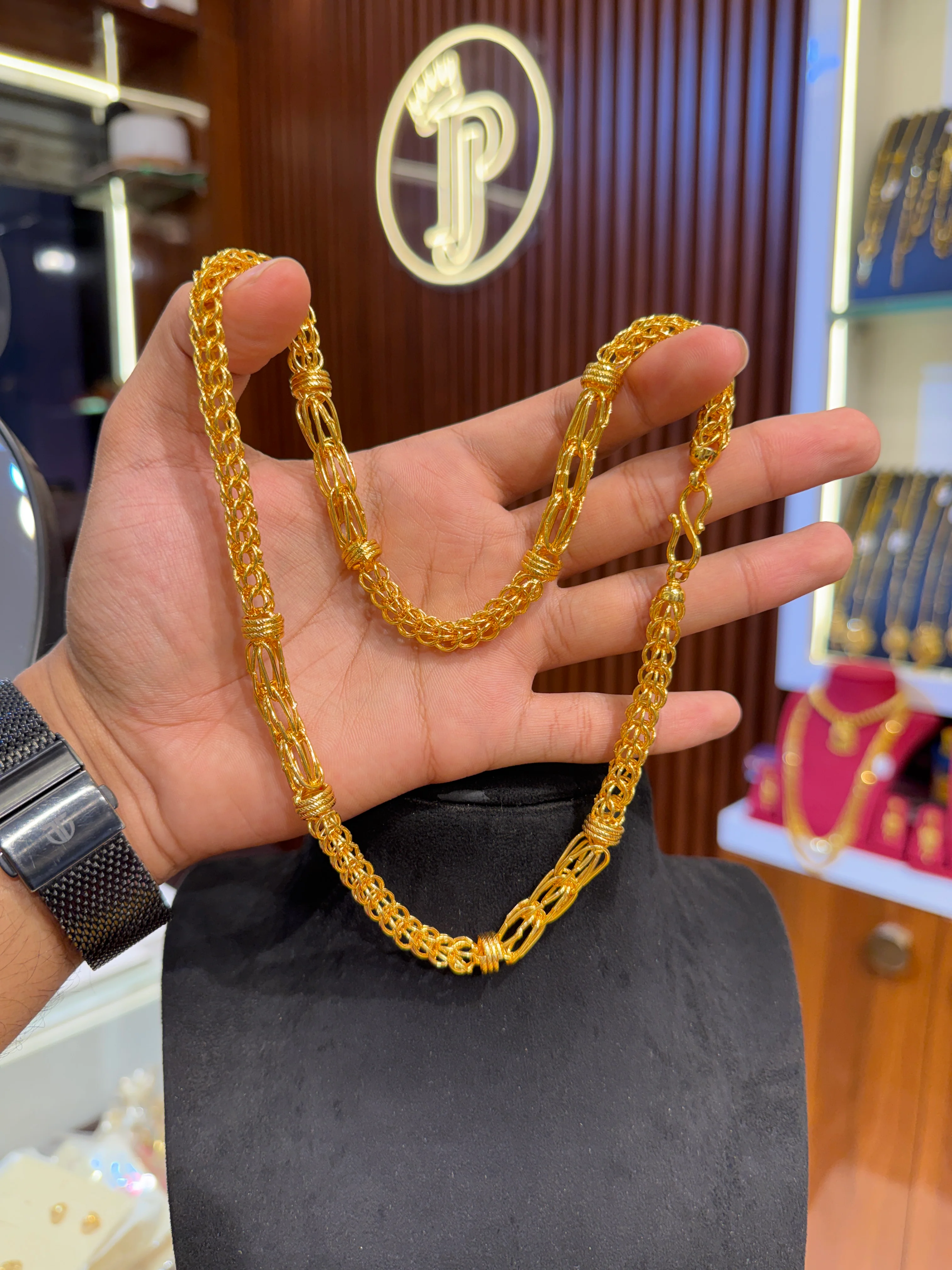 Indo italian chain ⭐⭐⭐☆☆ 3.5 (9,280) - Image 3