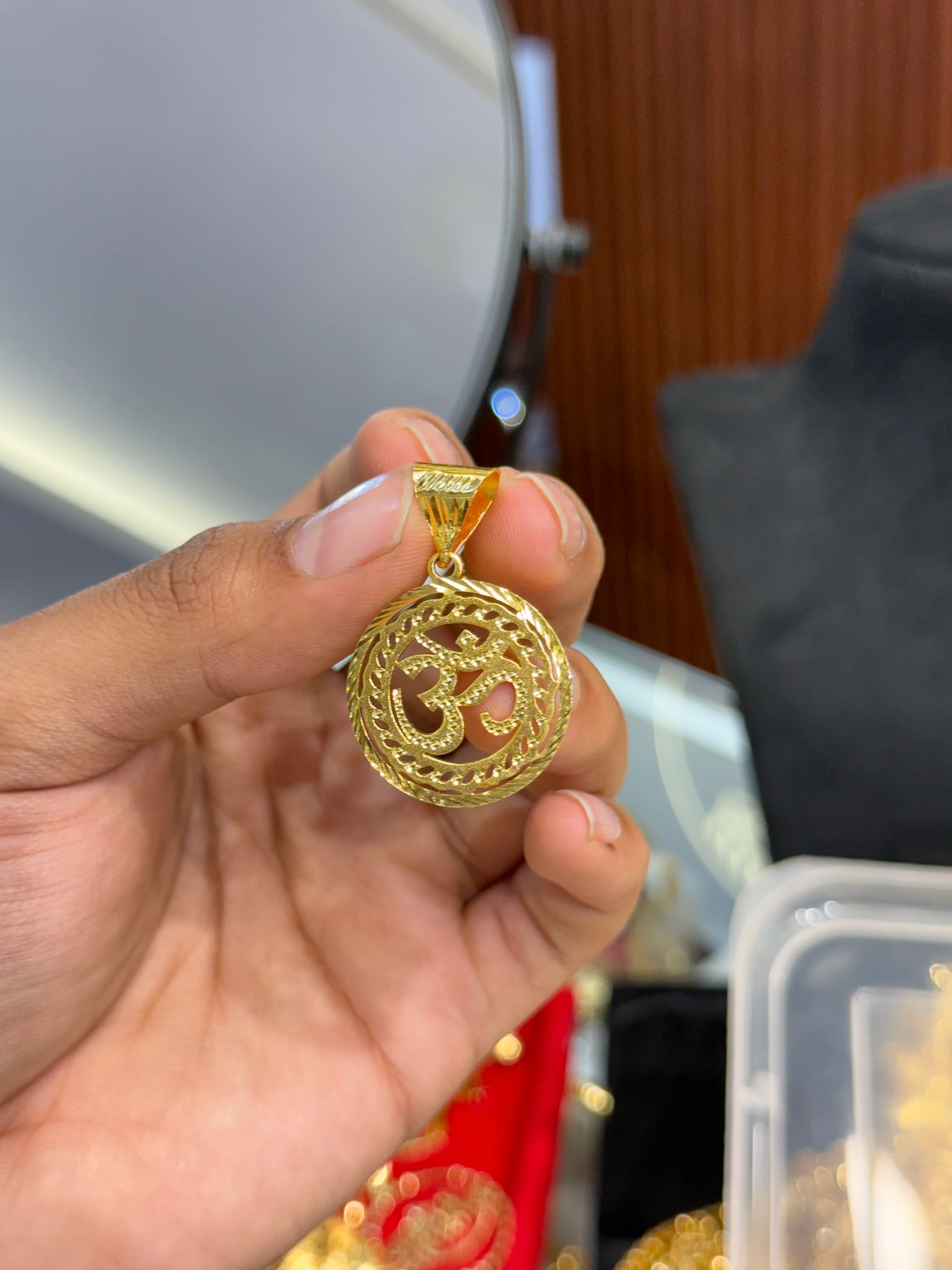 Om pendent ⭐⭐⭐⭐☆ 3.9 (4,610) - Image 3