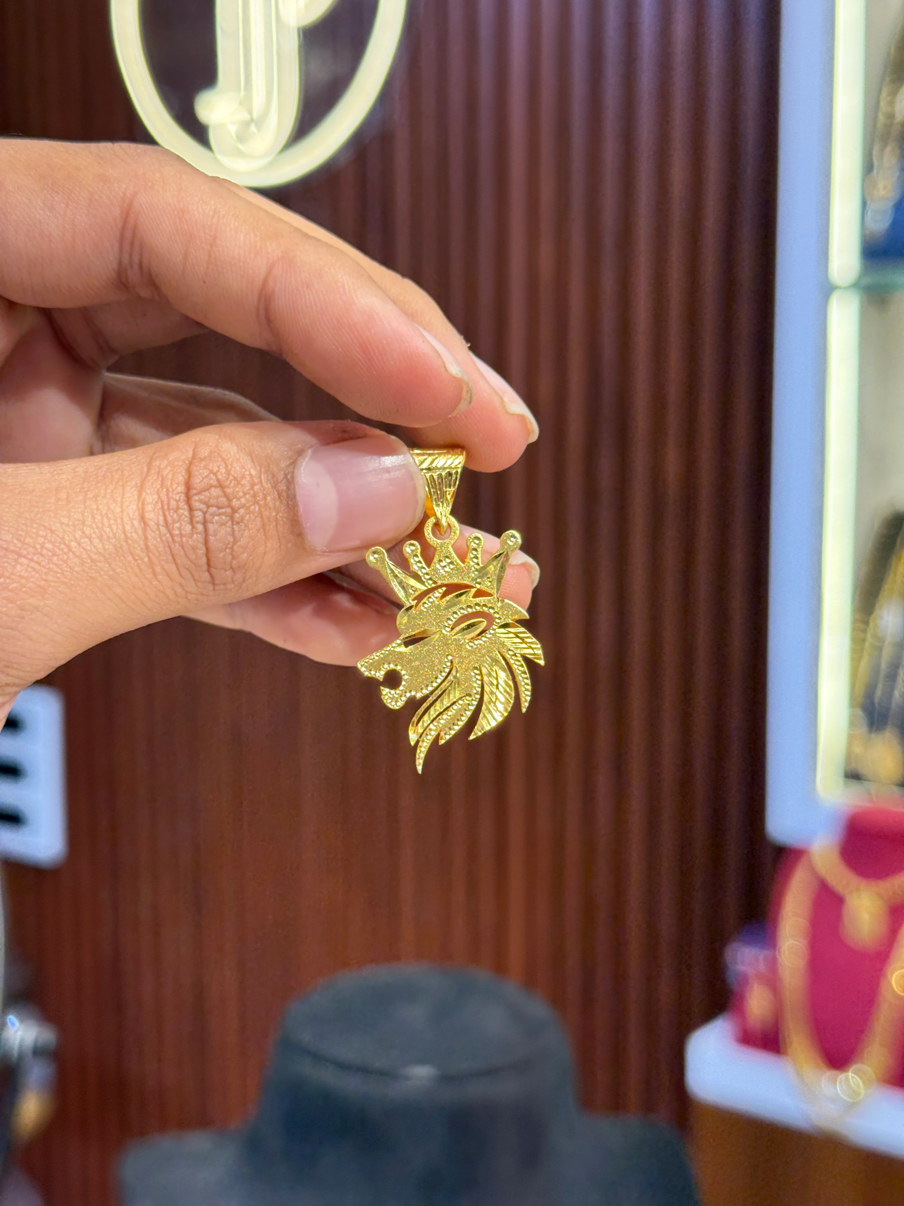 Pendent ⭐⭐⭐⭐☆ 3.7 (7,960)