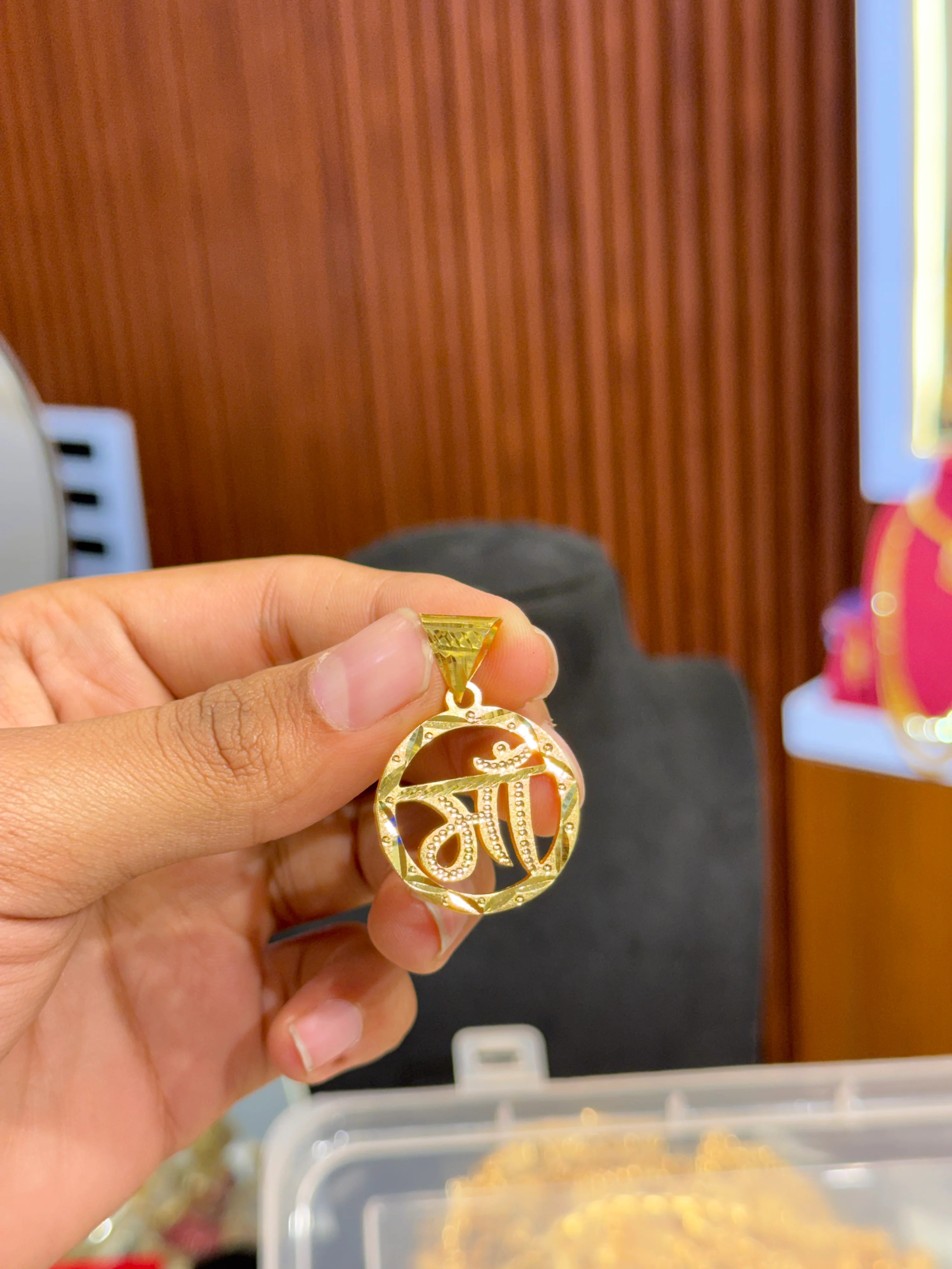 Pendent ⭐⭐⭐⭐☆ 4.4 (12,110) - Image 2