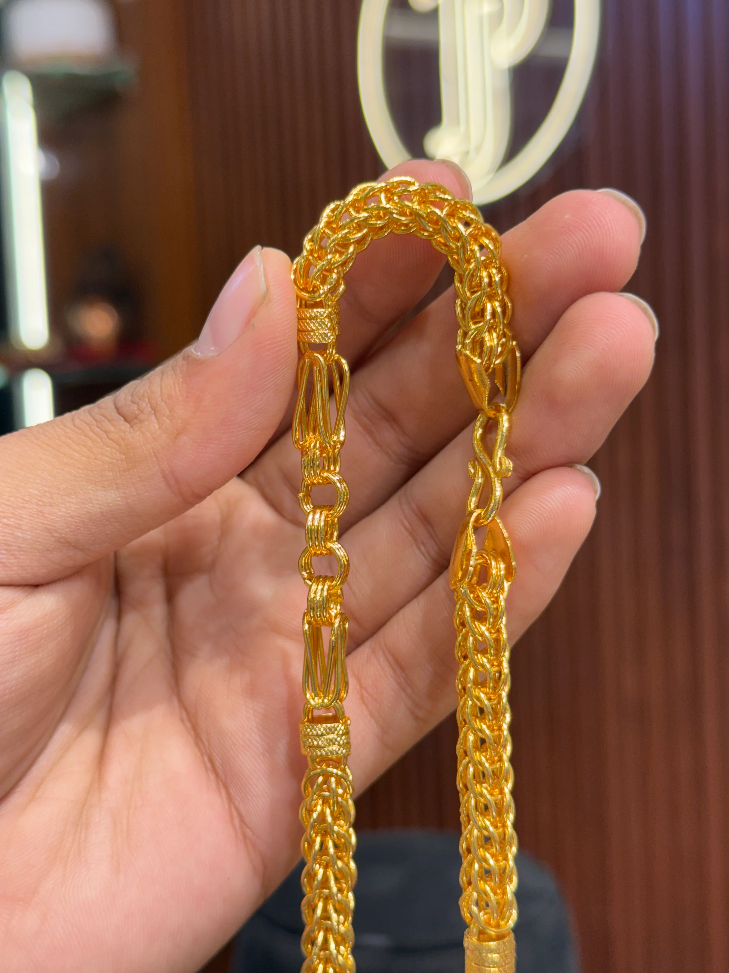 Chain.	⭐⭐⭐⭐⭐ 4.8 (9,430) - Image 3