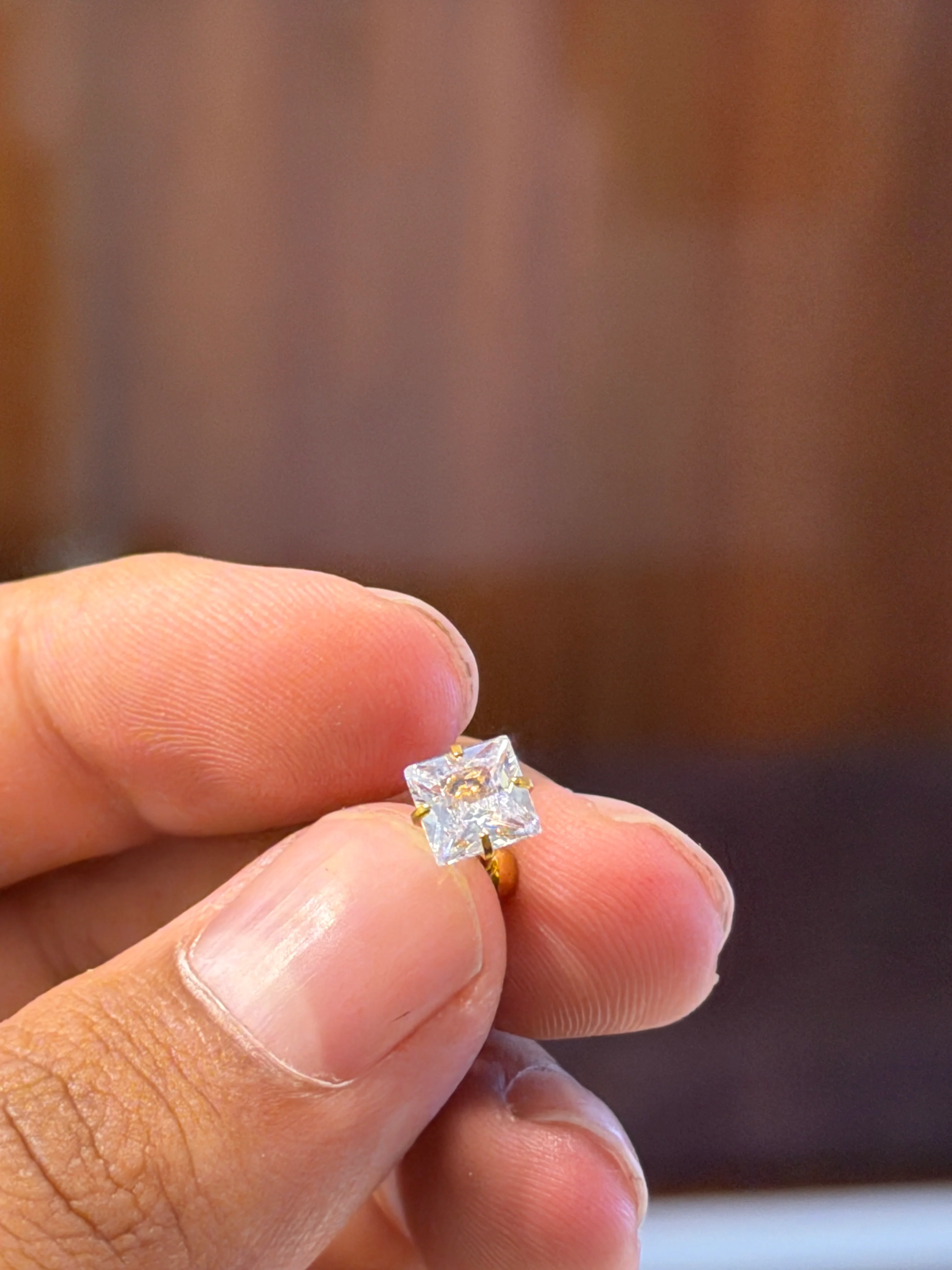 (Single) square Stud ⭐⭐⭐⭐☆ 4.2 (8,490) - Image 3