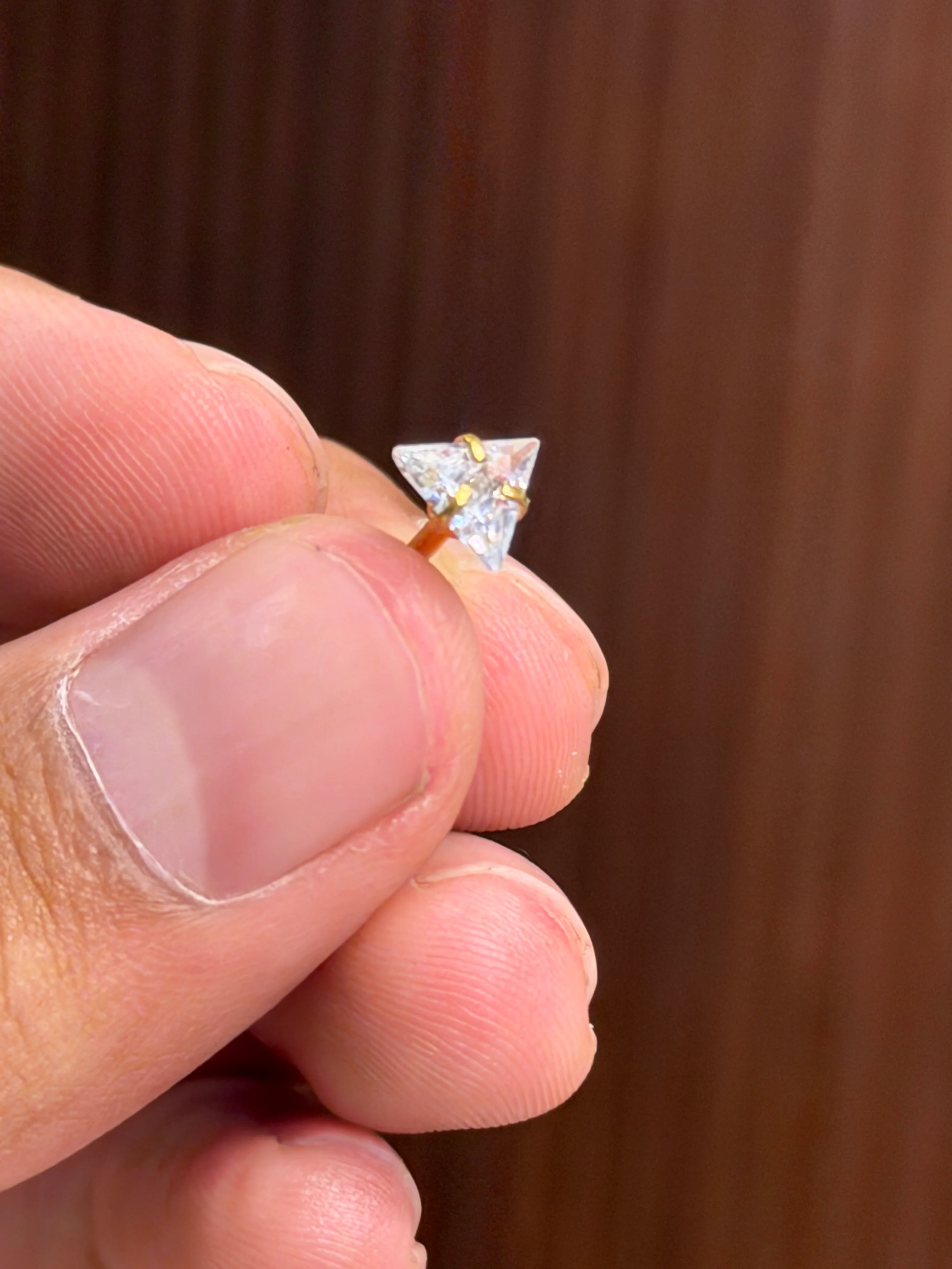 Triangle studs ( single) ⭐⭐⭐⭐⭐ 4.6 (22,564) - Image 8